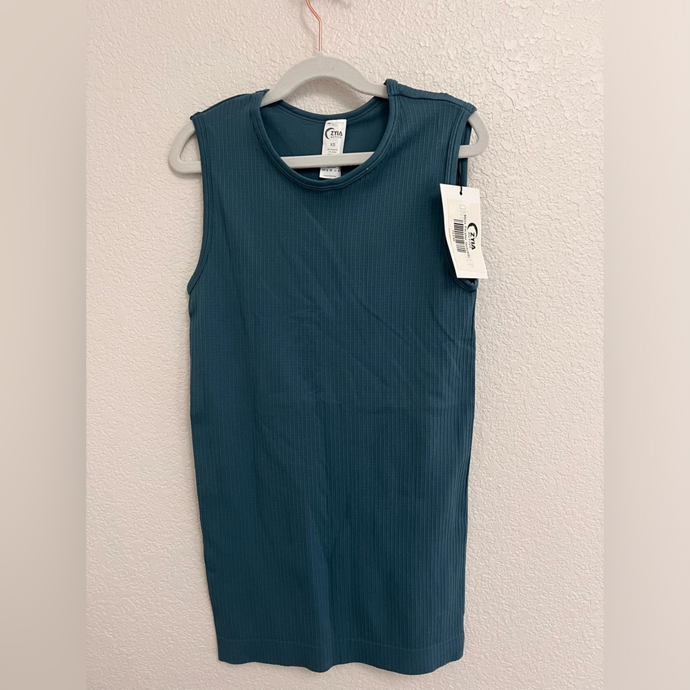 NWT Zyia Active Tank